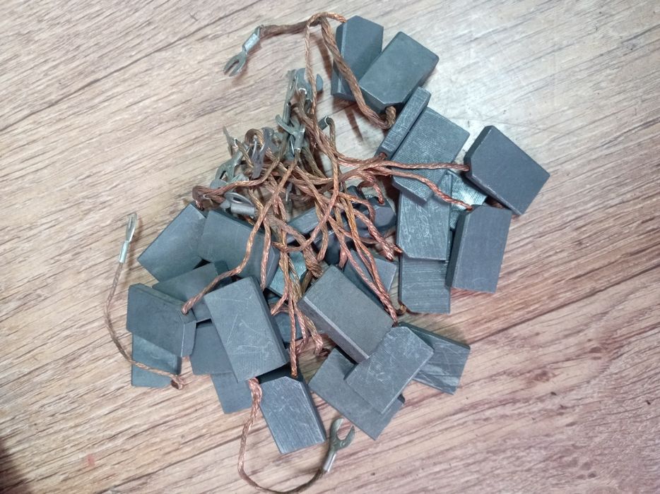 Продам щётки разные