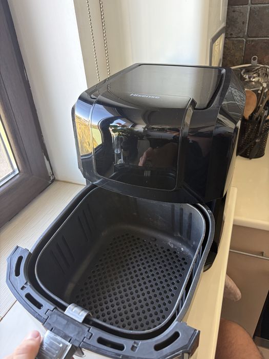 Air fryer HISENSE H06AFBS153, 5kg, 5l, 1700W