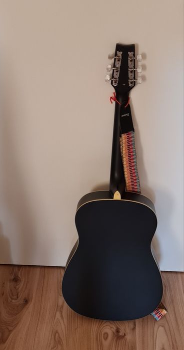 Chitară acustică