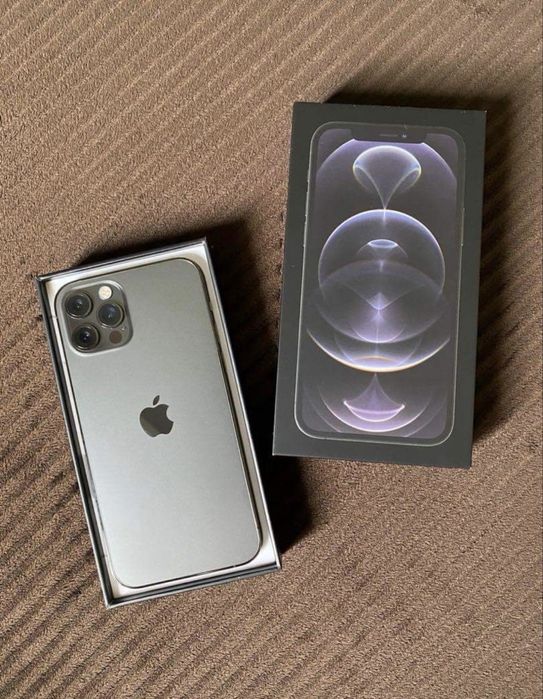 Айфон 12 про.