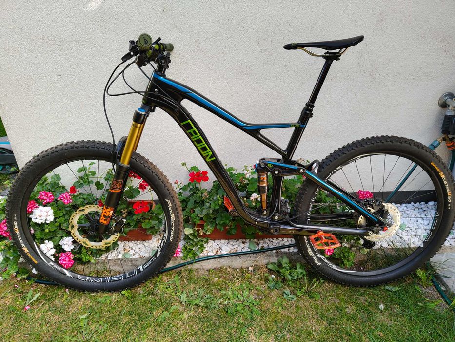Продавам Radon Slide Carbon 160