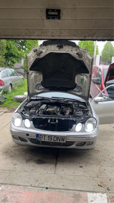 MERCEDES-BENZ E-Class 2004 — imagine 4