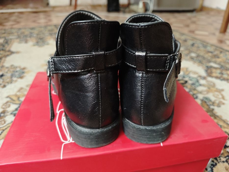 Обувь школьная р.38