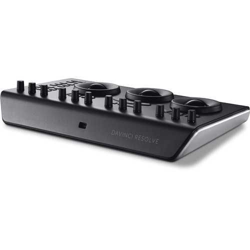 DaVinci Resolve Micro Panel — портативная панель для цветокоррекции