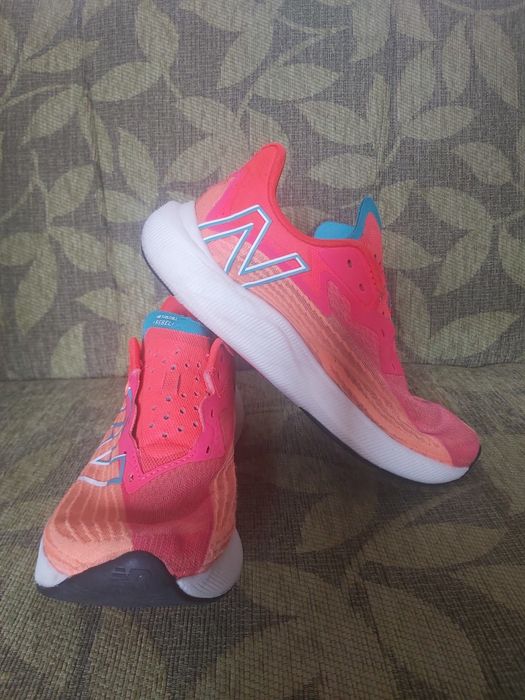 Дамски маратонки New Balance