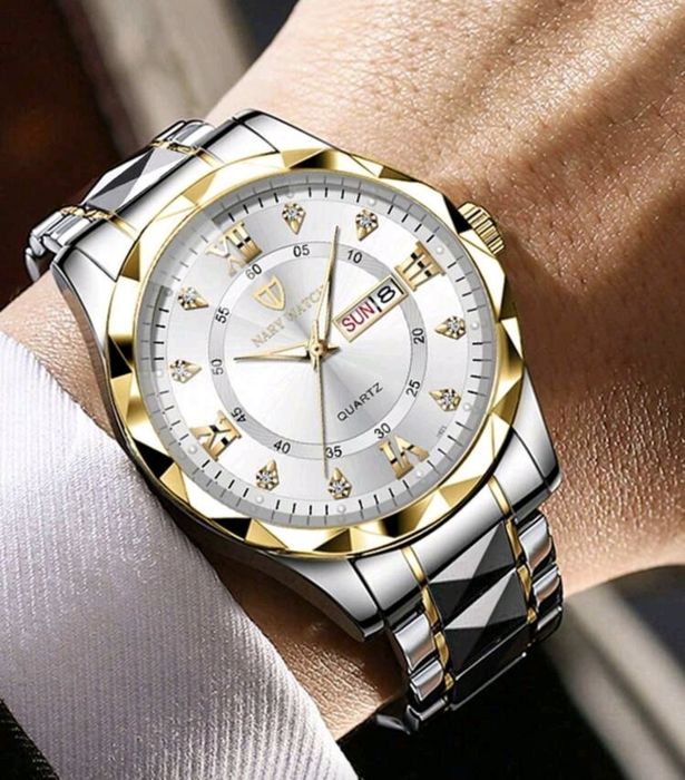 Различни модели мъжки календарни светещи кварцови часовници