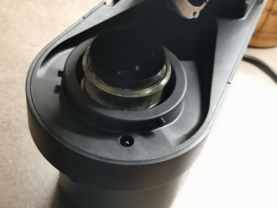 Nespresso Vertuo Pop - incomplet, pentru piese