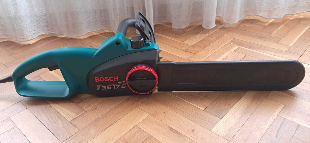 Продавам BOSCH AKE 35-17 S