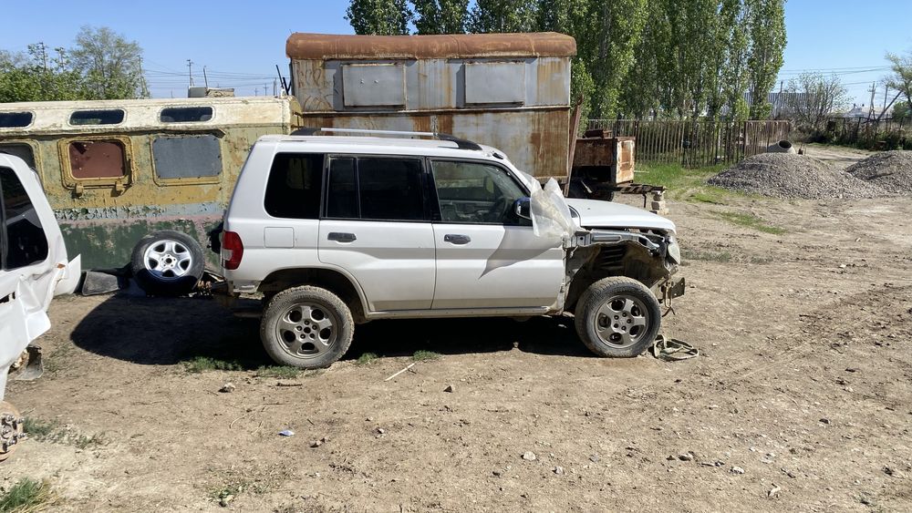 Авторазбор Mitsubishi Pajero IO