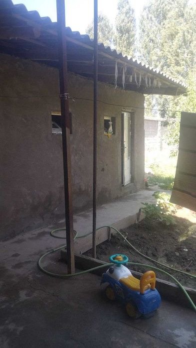 Дом, земля 12 соток Уччинор Болта