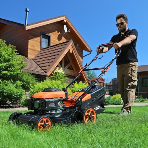 Газон уриш стрижка Газон косилка бензин +триммер