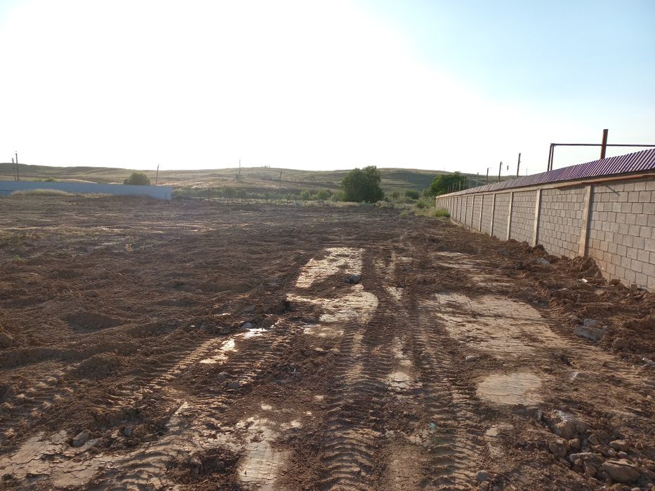 Yer sotiladi. Ер сотилади