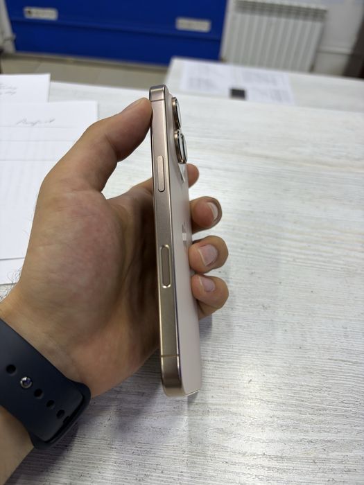 IPhone 16 pro LL/A 128 gb