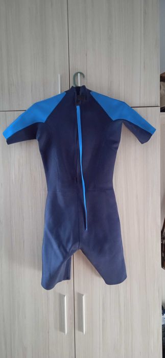 Детски неопренов костюм