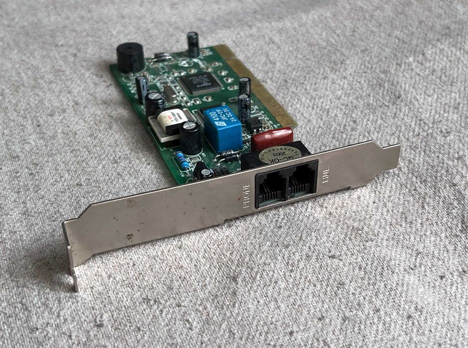 Placă modem PCI Genius Internal Modem 56k compatibil Windows Linux