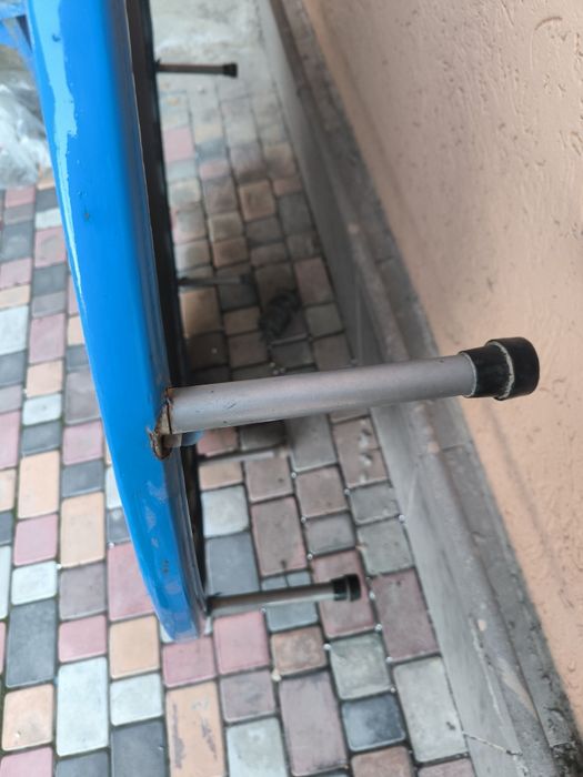 Продам батут, диаметр 150см