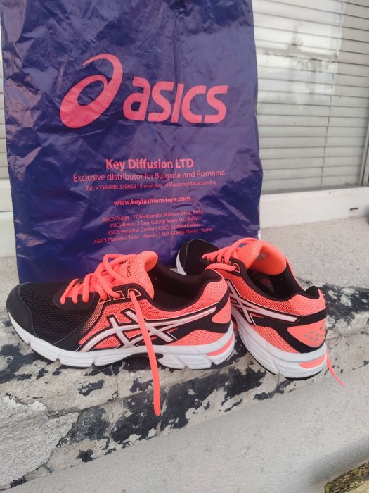 Продава asics gel impression8-37,5