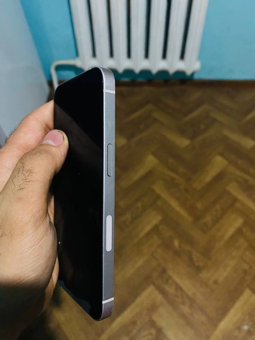 iPhone 13 Айфон 13
