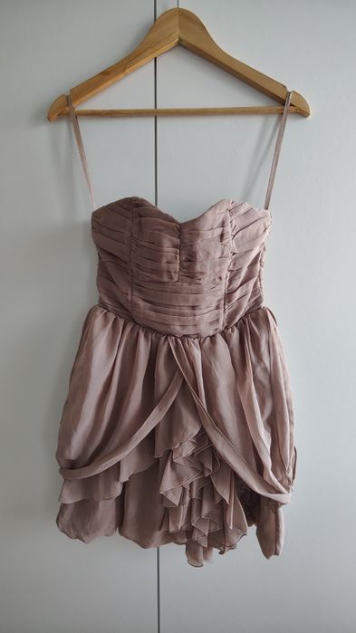 Рокля къса HM - S - 36 размер - бежова