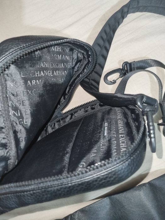 Чанта Armani Exchange