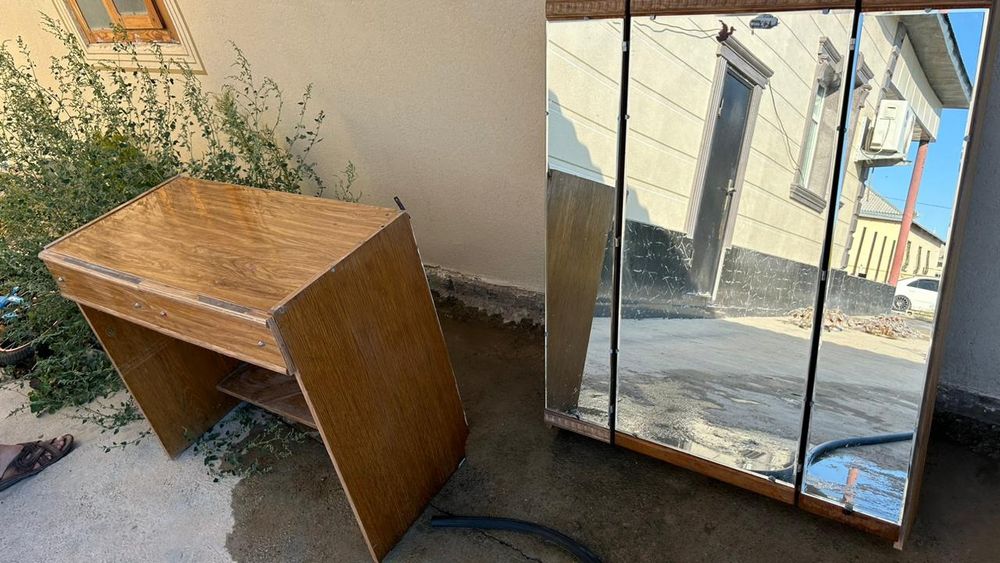 Мебель настольный