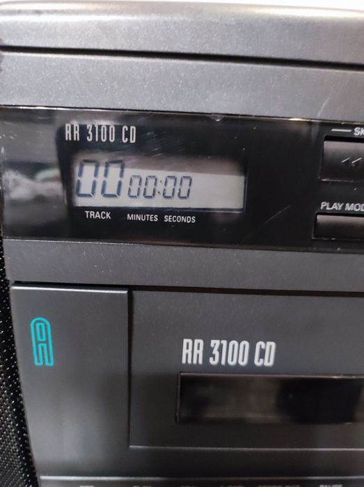 Радиокасетофон GRUNDIG