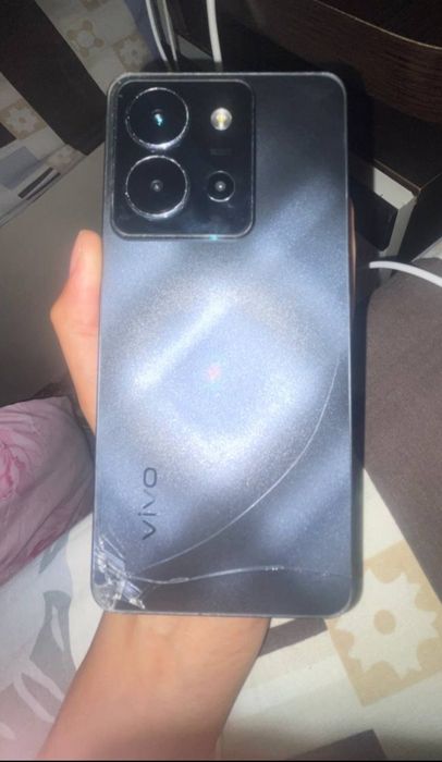 Vivo y36 obmenga va sotishga