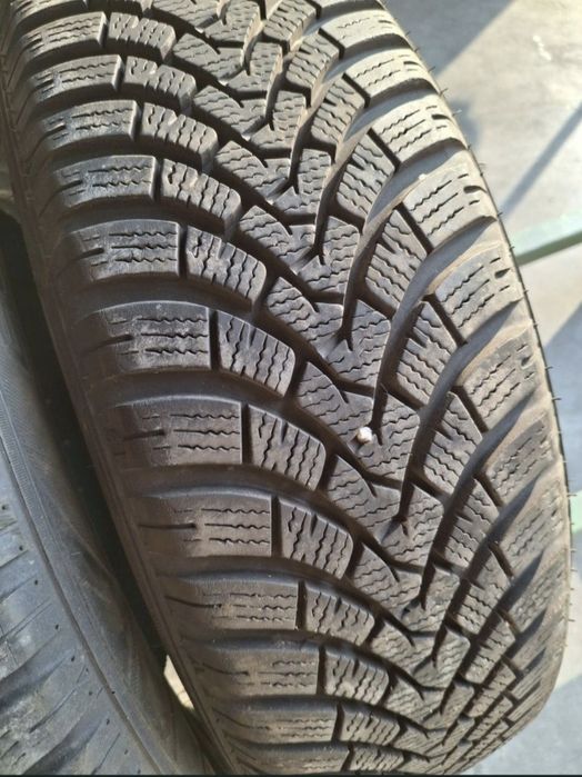2 Anvelope de iarnă 185 65 r15 Falken