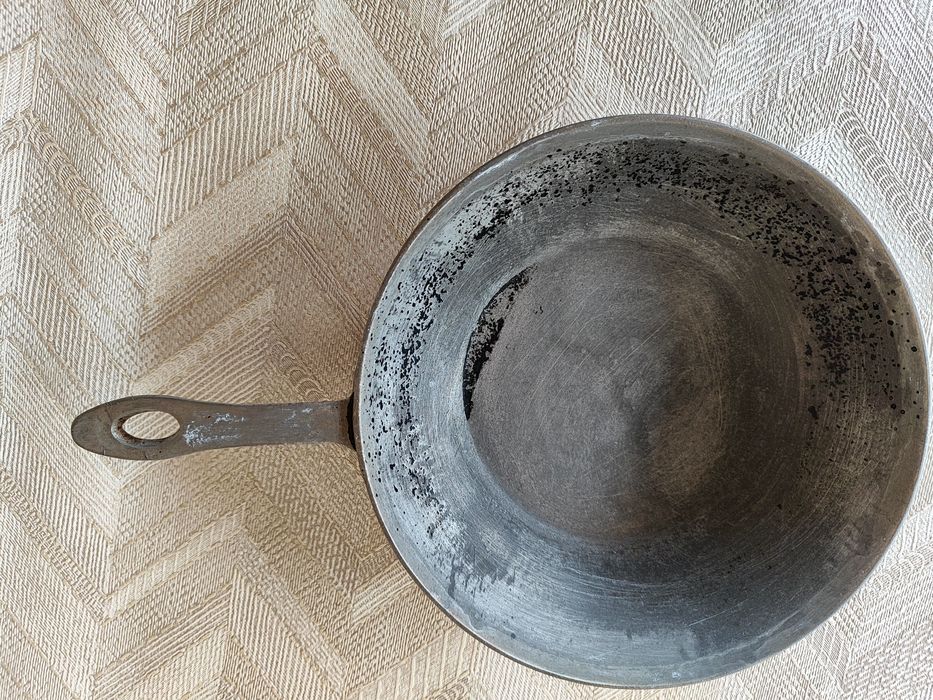 Сковорода б.у. совеиская