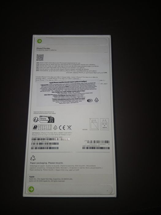 Срочно продаю Aйфон 17 про макс новый в упаковке