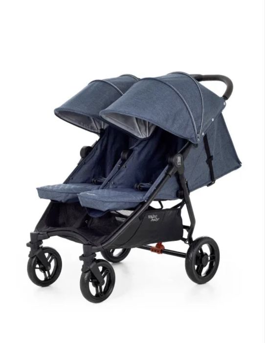 Коляска для близнецов двойни погодок