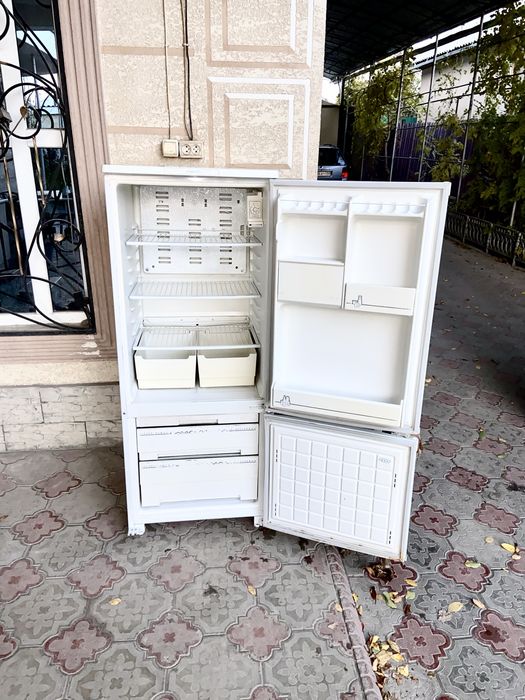 Продам холодильник рабочий 100% с доставкой