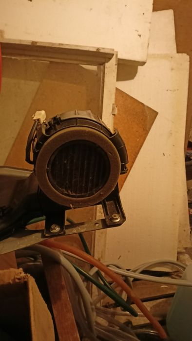 Vand ventilator baterie hybrid toyota yaris