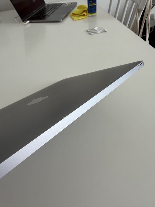 Macbook Pro 2020 512GB