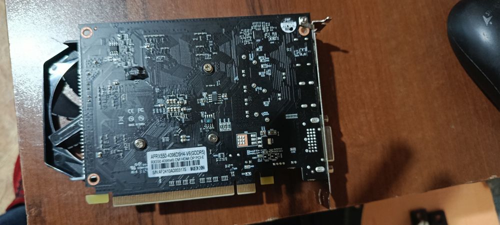 Видеокарта RX550 4gb 128bit