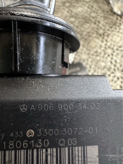 Contact cu cheie Mercedes Sprinter w906 A9069003403 A9065454908