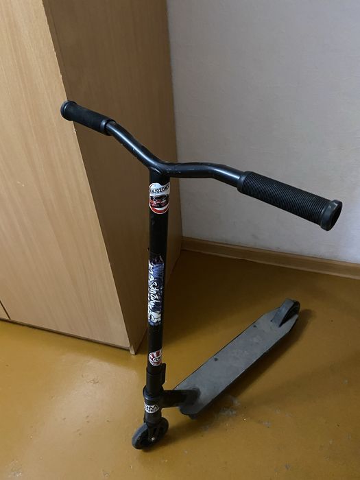 Продам тоюковой самокат