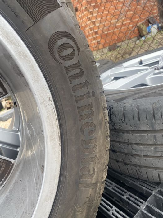 225/55/18 Континентал Летни
