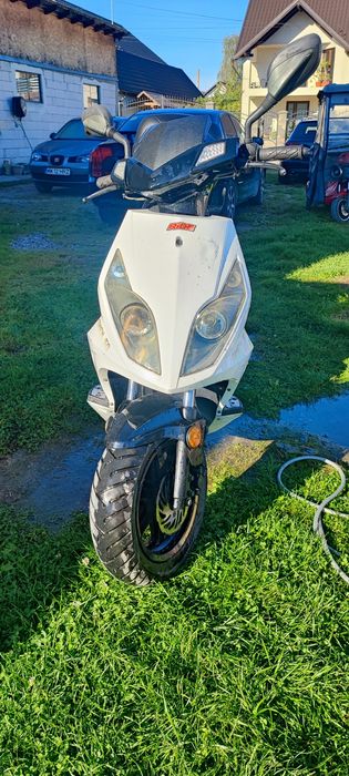 Vind  scuter RIDE  OMEN 50  data  fabricatiei 2014  dețin  doar actul de  vînzare cumpărare între proprietar și cumpărător in 25 05  2019