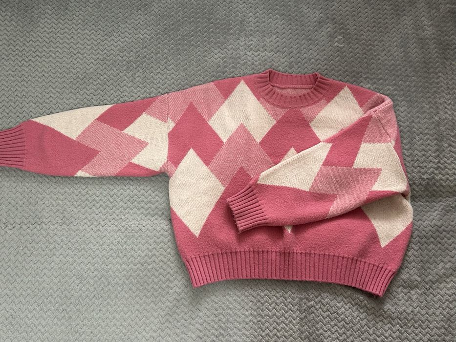 Свитер укороченый