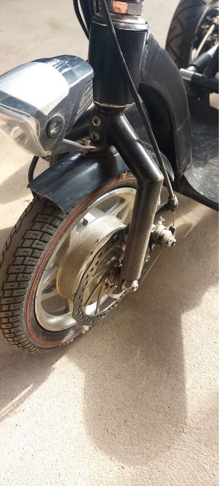 Триколка - 350 €