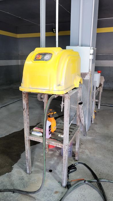 Продаются оборудования б/у для автомойки