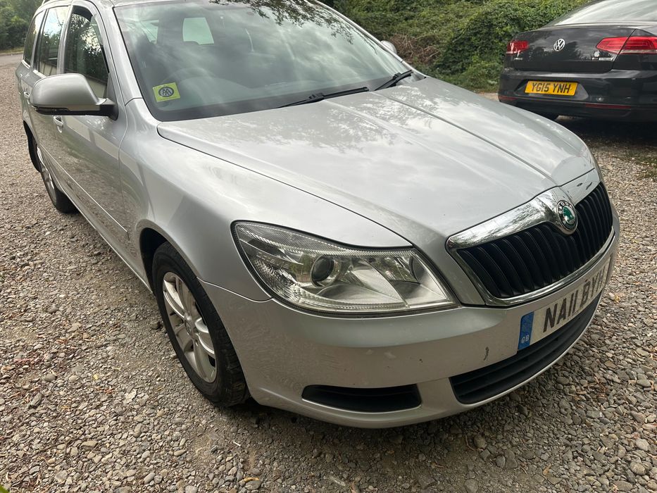 SKODA Octavia 2011 — imagine 4