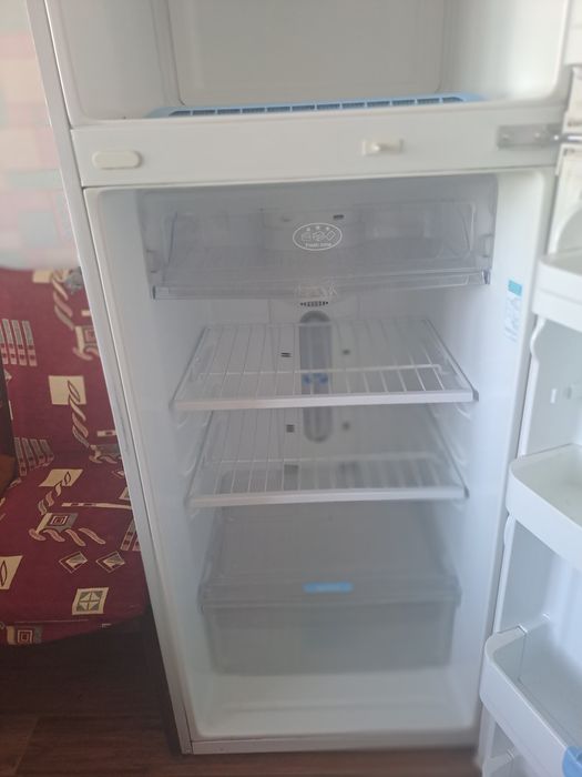 Холодильник  2х камерный, LG