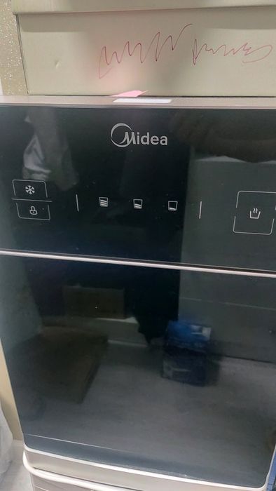 Кулер для воды с чайником