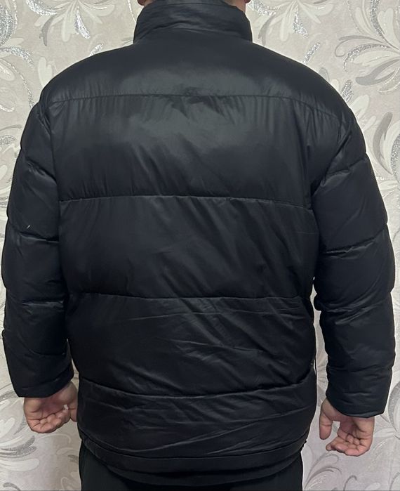 Продам куртку адидас продам