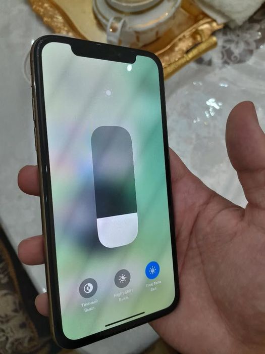 iphone xs gold ideal
