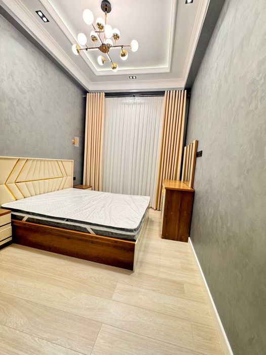 Шторы и жалюзи Барча парда хизматлари Hi Tech и Неоклассика