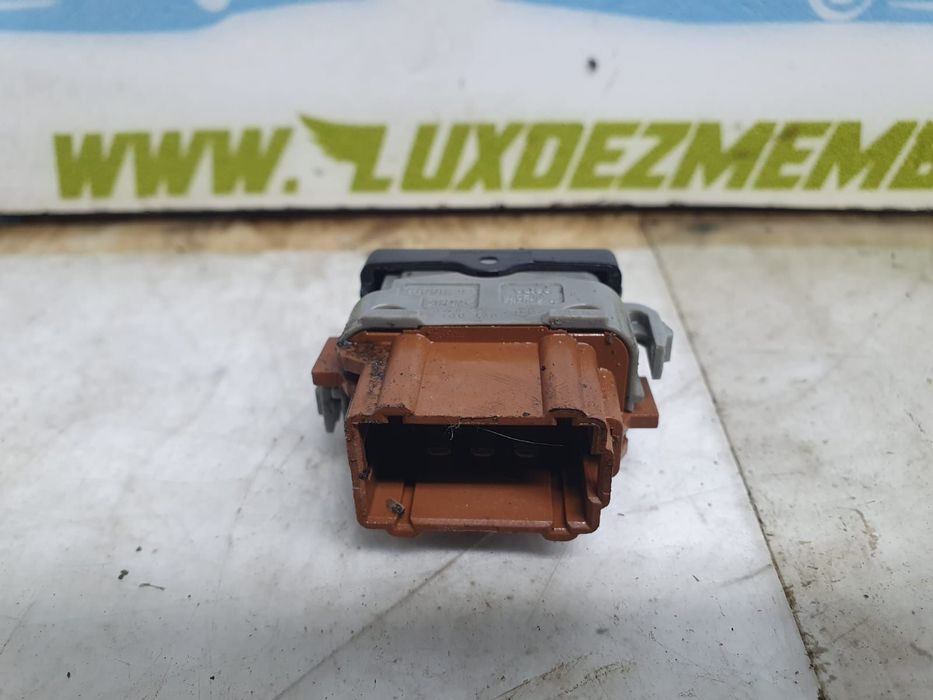 Buton incalzire parbriz 446719 Dacia Duster 1 [2010 - 2013]