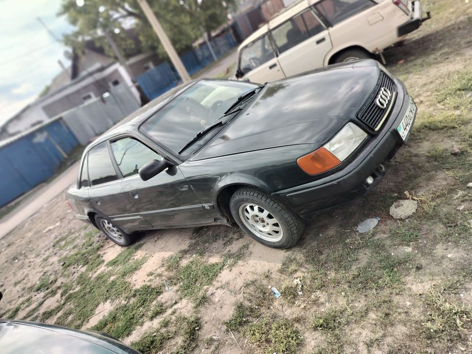 Продам Ауди 100 с4
